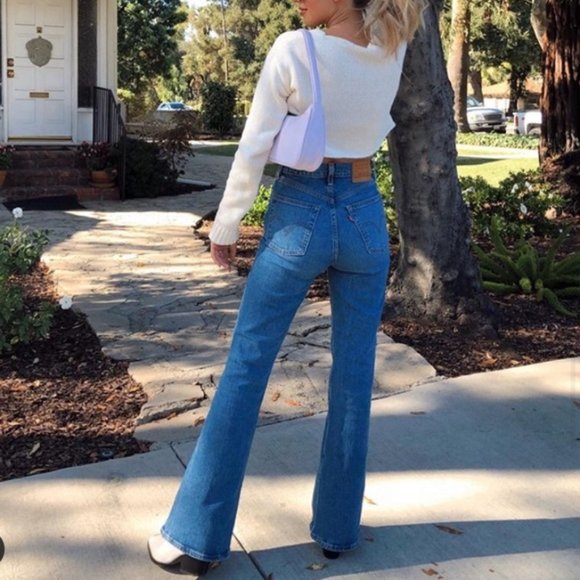 Levi's Ribcage Flare Jeans, Big E, Size 28 - Picture 3 of 10